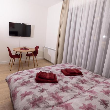 شقة Belgrade Waterfront Cozy Symphony 1 Sajmiste المظهر الخارجي الصورة